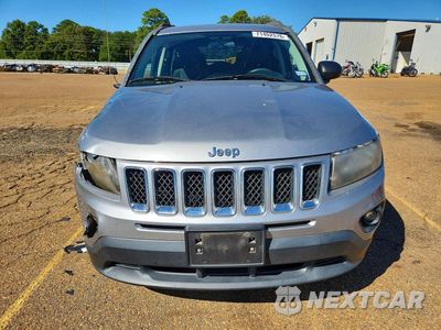 Piąte zdjęcie samochodu w środku: 2014 JEEP COMPASS SPORT VIN:1C4NJCBA8ED829652 - miniatura