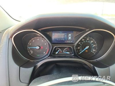 Zdjęcie 9 z 12 samochodu: 2014 FORD FOCUS SE VIN:1FADP3F29EL404255 - miniatura