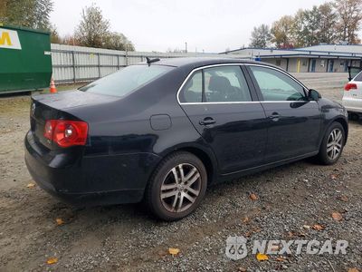 Trzecie zdjęcie samochodu z tyłu: 2005 VOLKSWAGEN NEW JETTA 2.5L OPTION PACKAGE 1 VIN:3VWSF71K25M630426 - miniatura