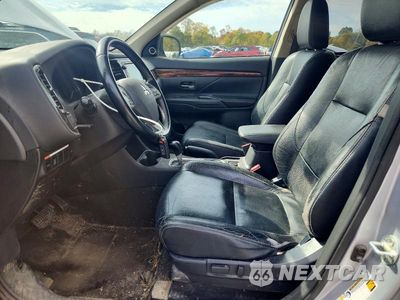 Zdjęcie 7 z 14 samochodu: 2014 MITSUBISHI OUTLANDER SE VIN:JA4AZ3A30EZ003580 - miniatura