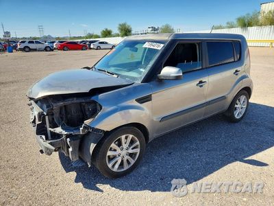 2013 KIA SOUL + KNDJT2A61D7620718 - główne zdjęcie licytacji z USA - miniatura