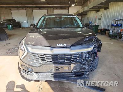 Piąte zdjęcie samochodu w środku: 2023 KIA SPORTAGE LX VIN:KNDPUCAG7P7075215 - miniatura