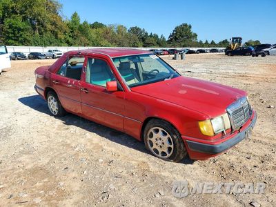 Czwarte zdjęcie samochodu z boku: 1991 MERCEDES-BENZ 300 E VIN:WDBEA30DXMB302024 - miniatura