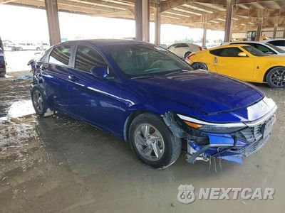 Czwarte zdjęcie samochodu z boku: 2024 HYUNDAI ELANTRA SE VIN:KMHLL4DGXRU851937 - miniatura