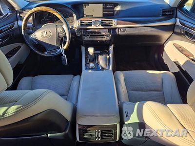 Zdjęcie 8 z 12 samochodu: 2015 LEXUS LS 460L VIN:JTHGL5EF3F5055780 - miniatura