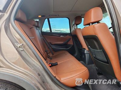 Zdjęcie 11 z 14 samochodu: 2014 BMW X1 XDRIVE28I VIN:WBAVL1C59EVY20448 - miniatura
