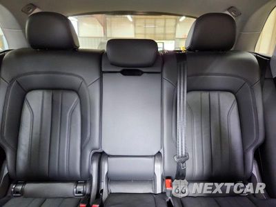 Zdjęcie 10 z 13 samochodu: 2018 AUDI Q5 PREMIUM VIN:WA1ANAFY1J2009427 - miniatura