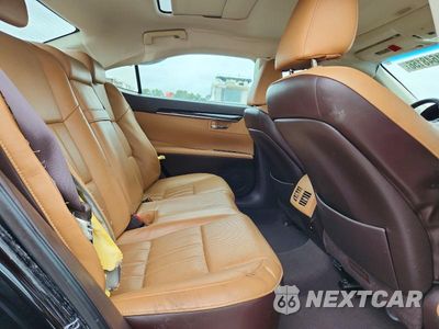 Zdjęcie 10 z 12 samochodu: 2016 LEXUS ES 350 VIN:58ABK1GG1GU010488 - miniatura