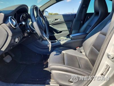 Zdjęcie 7 z 13 samochodu: 2017 MERCEDES-BENZ CLA 250 VIN:WDDSJ4EB9HN470779 - miniatura