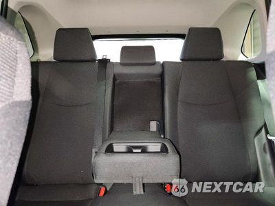Zdjęcie 10 z 14 samochodu: 2019 TOYOTA RAV4 LE VIN:2T3G1RFV9KW056701 - miniatura