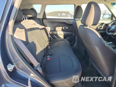 Zdjęcie 10 z 12 samochodu: 2015 KIA SOUL + VIN:KNDJP3A56F7133132 - miniatura
