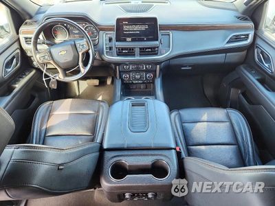 Zdjęcie 8 z 13 samochodu: 2021 CHEVROLET SUBURBAN K1500 HIGH COUNTRY VIN:1GNSKGKL8MR416616 - miniatura