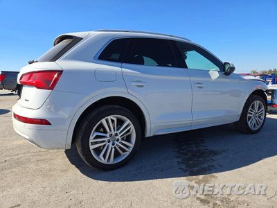 Trzecie zdjęcie samochodu z tyłu: 2019 AUDI Q5 PREMIUM PLUS VIN:WA1BNAFY4K2068879 - miniatura