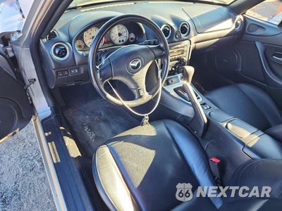 Zdjęcie 8 z 12 samochodu: 2003 MAZDA MX-5 MIATA BASE VIN:JM1NB353X30312884 - miniatura