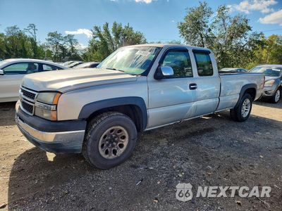 2006 CHEVROLET SILVERADO K1500 1GCEK19T36E140591 - główne zdjęcie licytacji z USA - miniatura
