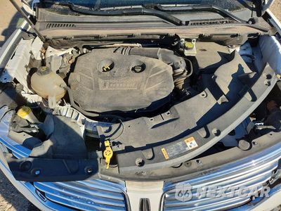 Zdjęcie 11 z 12 samochodu: 2017 LINCOLN MKC RESERVE VIN:5LMCJ3D96HUL27763 - miniatura