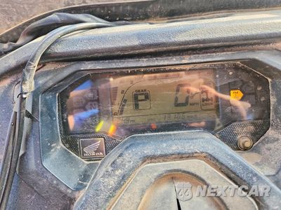 Zdjęcie 8 z 10 samochodu: 2019 HONDA PIONEER UTILITY VEHICLE VIN:1HFVE0425K4300671 - miniatura