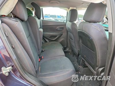 Zdjęcie 10 z 12 samochodu: 2019 CHEVROLET TRAX LS VIN:3GNCJKSB0KL122102 - miniatura