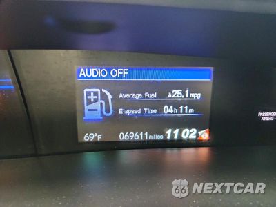 Zdjęcie 9 z 12 samochodu: 2015 HONDA CIVIC LX VIN:2HGFB2F51FH564118 - miniatura