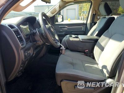 Zdjęcie 7 z 12 samochodu: 2019 RAM 1500 BIG HORN/LONE STAR VIN:1C6SRFFT3KN648612 - miniatura