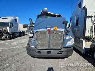 Piąte zdjęcie samochodu w środku: 2022 KENWORTH T680 SEMI TRUCK VIN:1XKYD49X3NJ492463 - miniatura