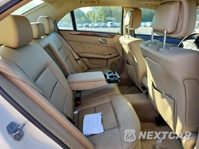 Zdjęcie 10 z 12 samochodu: 2011 MERCEDES-BENZ E 350 VIN:WDDHF5GB1BA504548 - miniatura