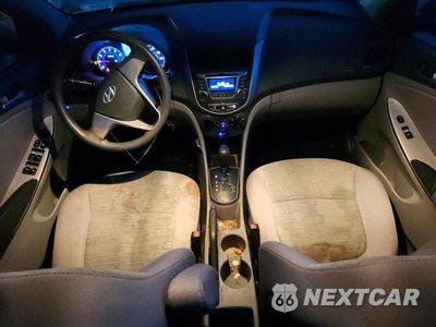 Zdjęcie 8 z 12 samochodu: 2016 HYUNDAI ACCENT SE VIN:KMHCT4AE7GU062371 - miniatura