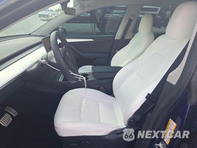 Zdjęcie 7 z 14 samochodu: 2022 TESLA MODEL Y VIN:7SAYGDEF3NF531062 - miniatura