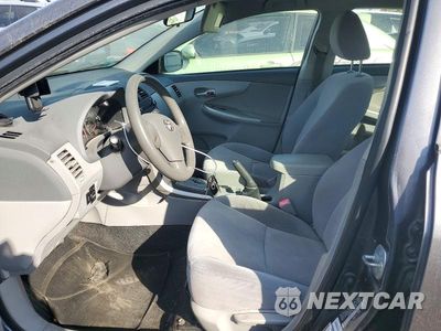Zdjęcie 7 z 12 samochodu: 2010 TOYOTA COROLLA LE VIN:JTDBU4EE9AJ055096 - miniatura