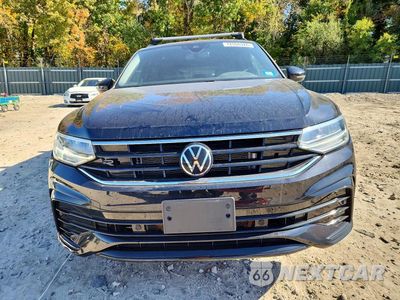 Piąte zdjęcie samochodu w środku: 2023 VOLKSWAGEN TIGUAN SE R-LINE BLACK VIN:3VV8B7AX3PM081487 - miniatura