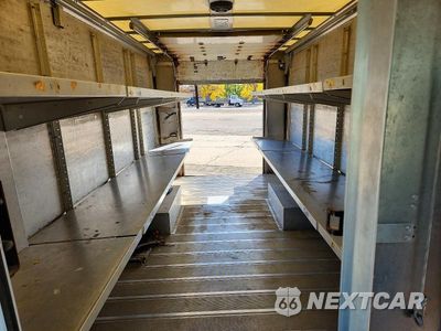 Zdjęcie 10 z 13 samochodu: 2019 FORD ECONOLINE E450 SUPER DUTY COMMERCIAL STR VIN:1FC3E4K62KDC51914 - miniatura