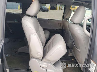 Zdjęcie 11 z 13 samochodu: 2017 TOYOTA SIENNA XLE 8-PASSENGER VIN:5TDYZ3DC1HS855040 - miniatura