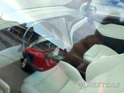 Zdjęcie 9 z 12 samochodu: 2020 TESLA MODEL X VIN:5YJXCAE2XLF300513 - miniatura