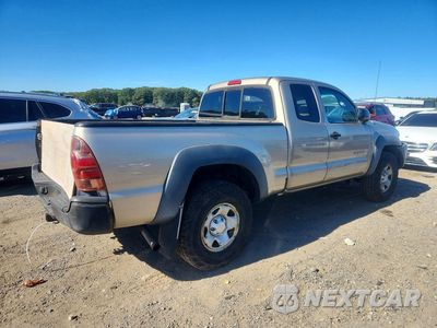 Trzecie zdjęcie samochodu z tyłu: 2006 TOYOTA TACOMA V6 VIN:5TEUU42N46Z227013 - miniatura