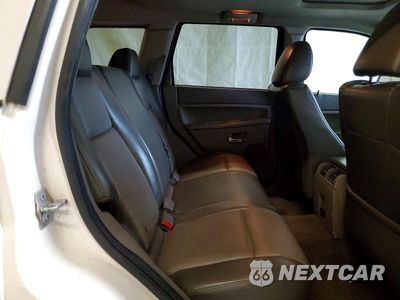 Zdjęcie 11 z 13 samochodu: 2010 JEEP GRAND CHEROKEE LAREDO VIN:1J4PR4GK4AC142848 - miniatura
