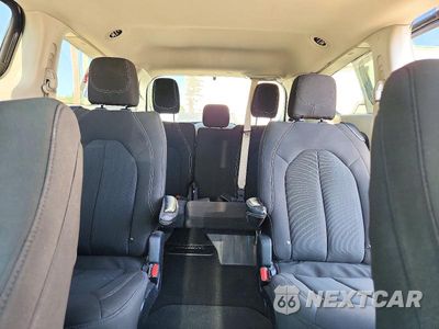 Zdjęcie 10 z 13 samochodu: 2024 CHRYSLER VOYAGER LX VIN:2C4RC1CG5RR101406 - miniatura