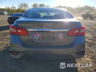 Zdjęcie 6 z 12 samochodu: 2017 NISSAN SENTRA S VIN:3N1AB7AP5HY374319 - miniatura