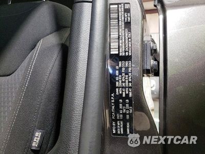Zdjęcie 14 z 14 samochodu: 2021 JEEP RENEGADE LATITUDE VIN:ZACNJDBBXMPM65231 - miniatura