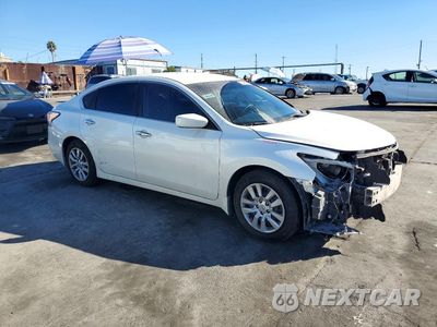 Czwarte zdjęcie samochodu z boku: 2014 NISSAN ALTIMA 2.5 S VIN:1N4AL3AP5EN242744 - miniatura