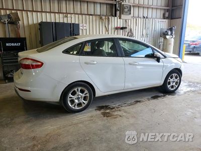 Trzecie zdjęcie samochodu z tyłu: 2015 FORD FIESTA SE VIN:3FADP4BJ1FM126633 - miniatura