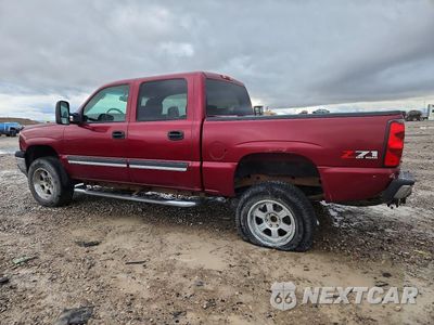 Drugie zdjęcie samochodu z przodu: 2005 CHEVROLET SILVERADO K1500 VIN:2GCEK13T451225920 - miniatura