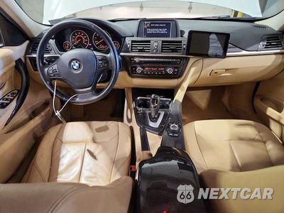 Zdjęcie 8 z 12 samochodu: 2013 BMW 328 XI VIN:WBA3B3C52DF530860 - miniatura