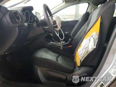 Zdjęcie 7 z 13 samochodu: 2016 MAZDA 3 SPORT VIN:3MZBM1U7XGM307383 - miniatura