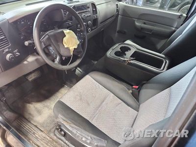 Zdjęcie 8 z 12 samochodu: 2007 CHEVROLET SILVERADO K1500 VIN:1GCEK14CX7Z639633 - miniatura