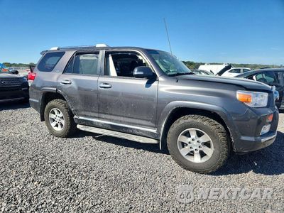 Czwarte zdjęcie samochodu z boku: 2013 TOYOTA 4RUNNER SR5 VIN:JTEBU5JR0D5123230 - miniatura
