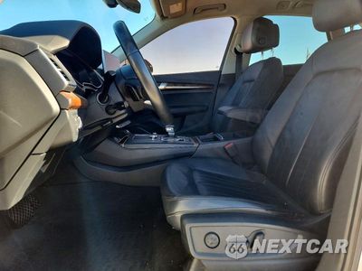 Zdjęcie 7 z 13 samochodu: 2018 AUDI Q5 PREMIUM VIN:WA1ANAFY6J2009360 - miniatura