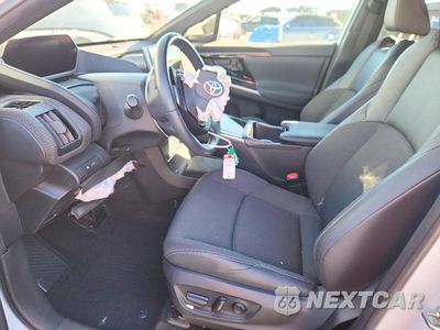 Zdjęcie 7 z 13 samochodu: 2024 TOYOTA BZ4X XLE VIN:JTMAAAAA3RA030857 - miniatura