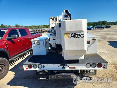 Zdjęcie 6 z 12 samochodu: 2024 FORD F550 SUPER DUTY BUCKET TRUCK VIN:1FDUF5HT3RDA12494 - miniatura