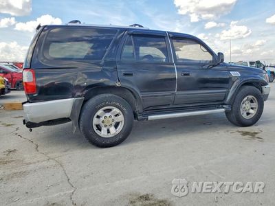 Trzecie zdjęcie samochodu z tyłu: 1998 TOYOTA 4RUNNER LIMITED VIN:JT3GN87R5W0075986 - miniatura