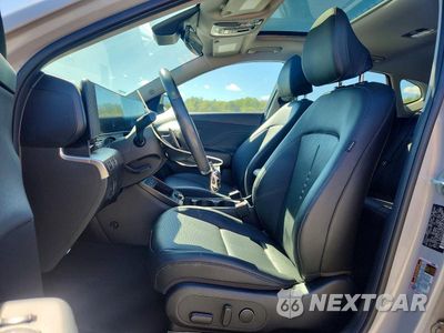 Zdjęcie 7 z 13 samochodu: 2024 HYUNDAI KONA LIMITED VIN:KM8HE3A30RU052504 - miniatura